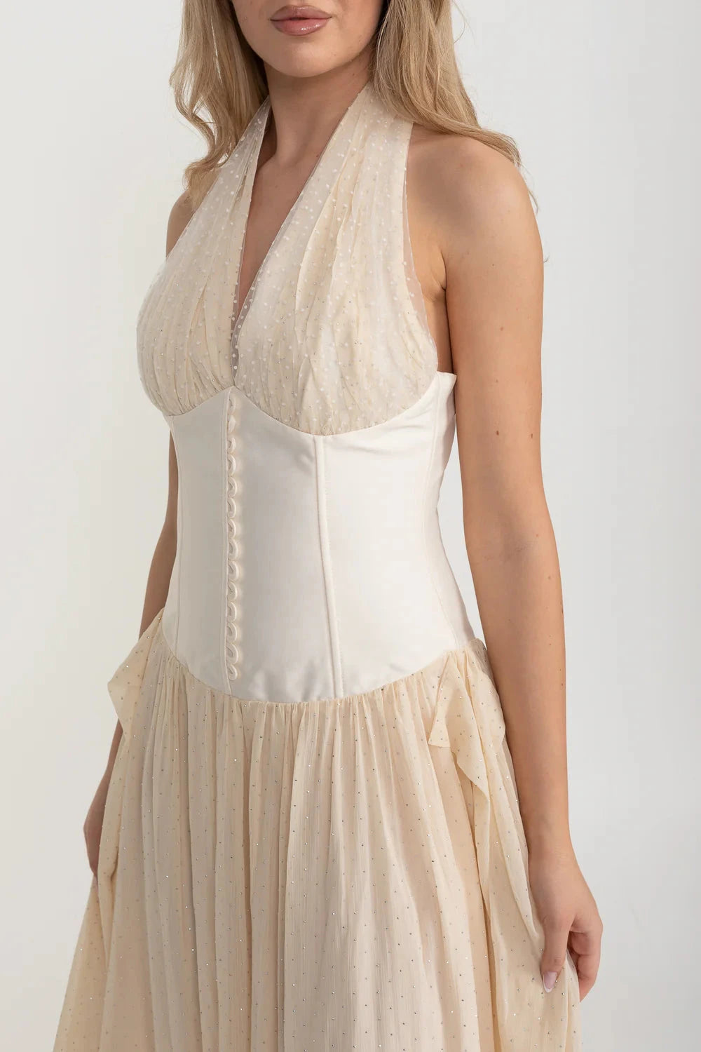 Rochie Elegantă cu Corset Conformă și Fustă Maxi Fluidă - Ivoire 