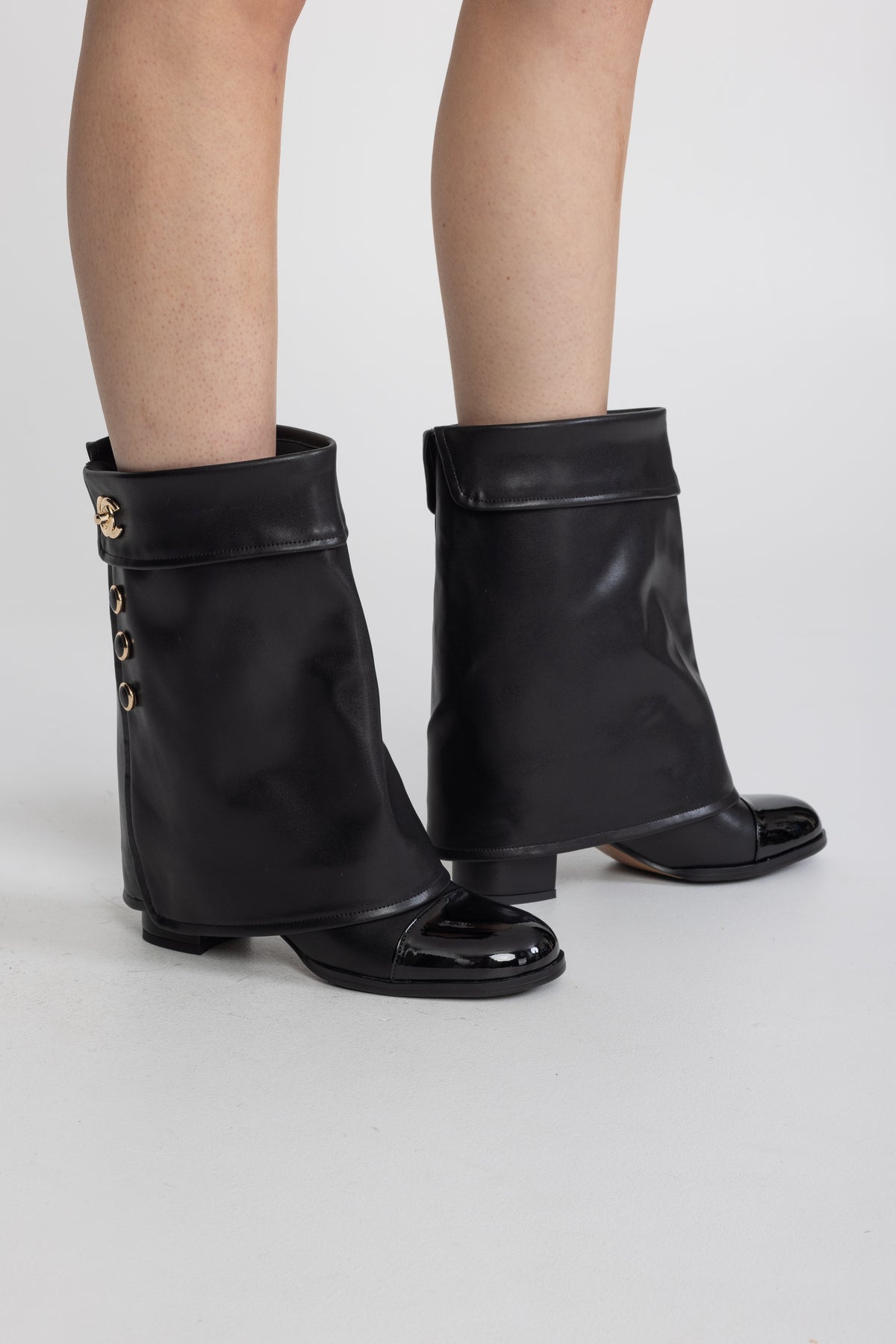 Fold-Over Cap Toe Block Heel Boots - Black