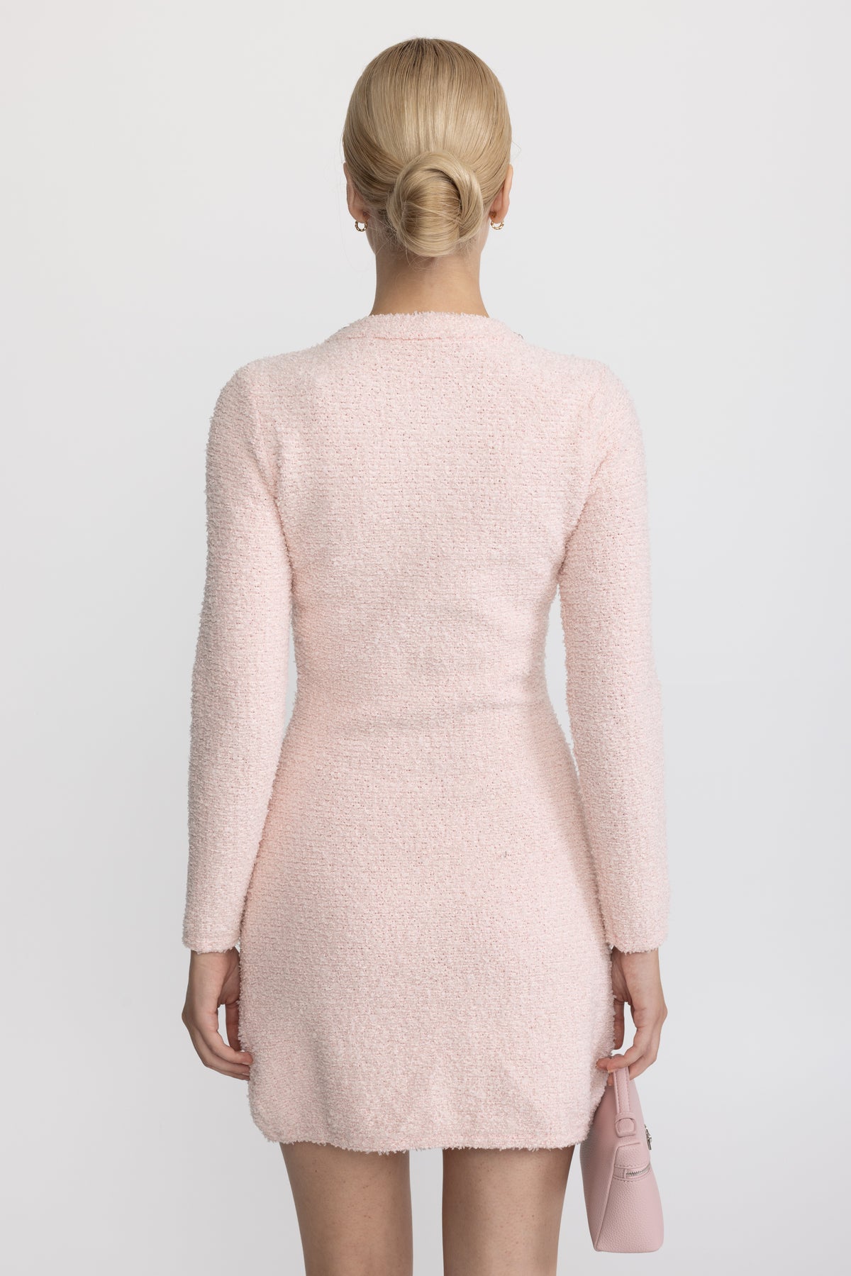 Rochie mini din tricot bouclé cu ornamente din cristale - roz 