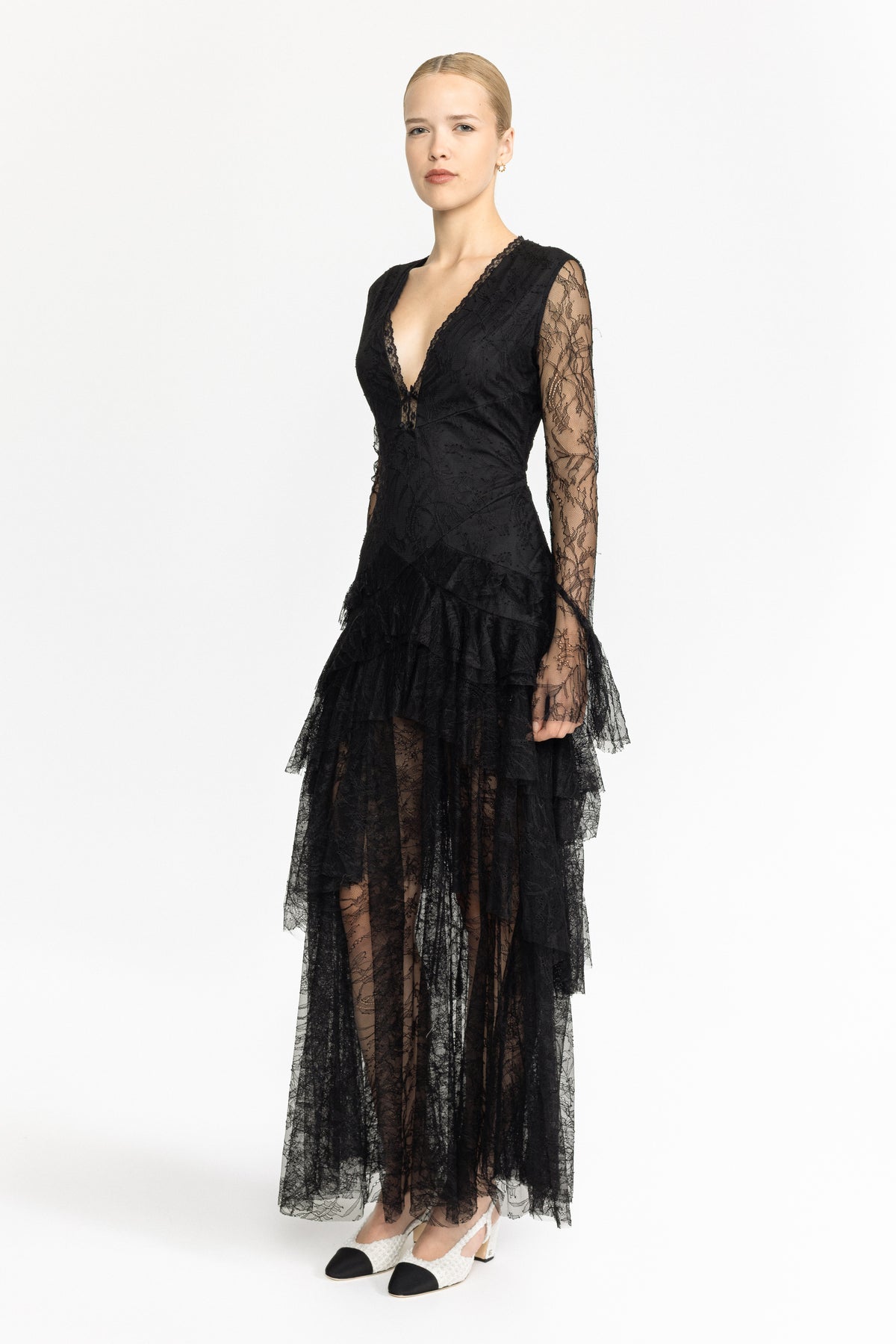 Rochie maxi în straturi din dantelă Chantilly - negru 