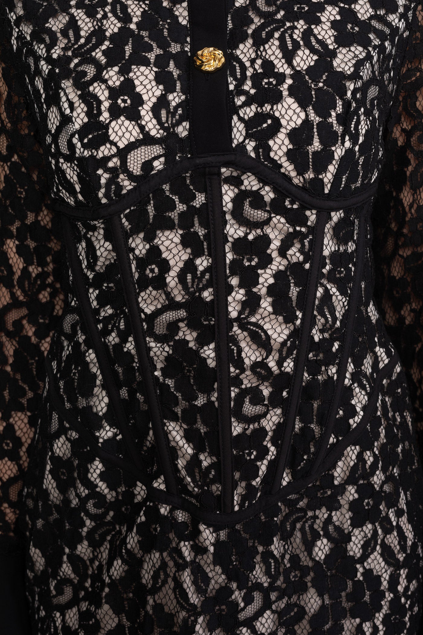 Rochie mini din dantelă cu mânecă lungă și tiv festonat - Negru 