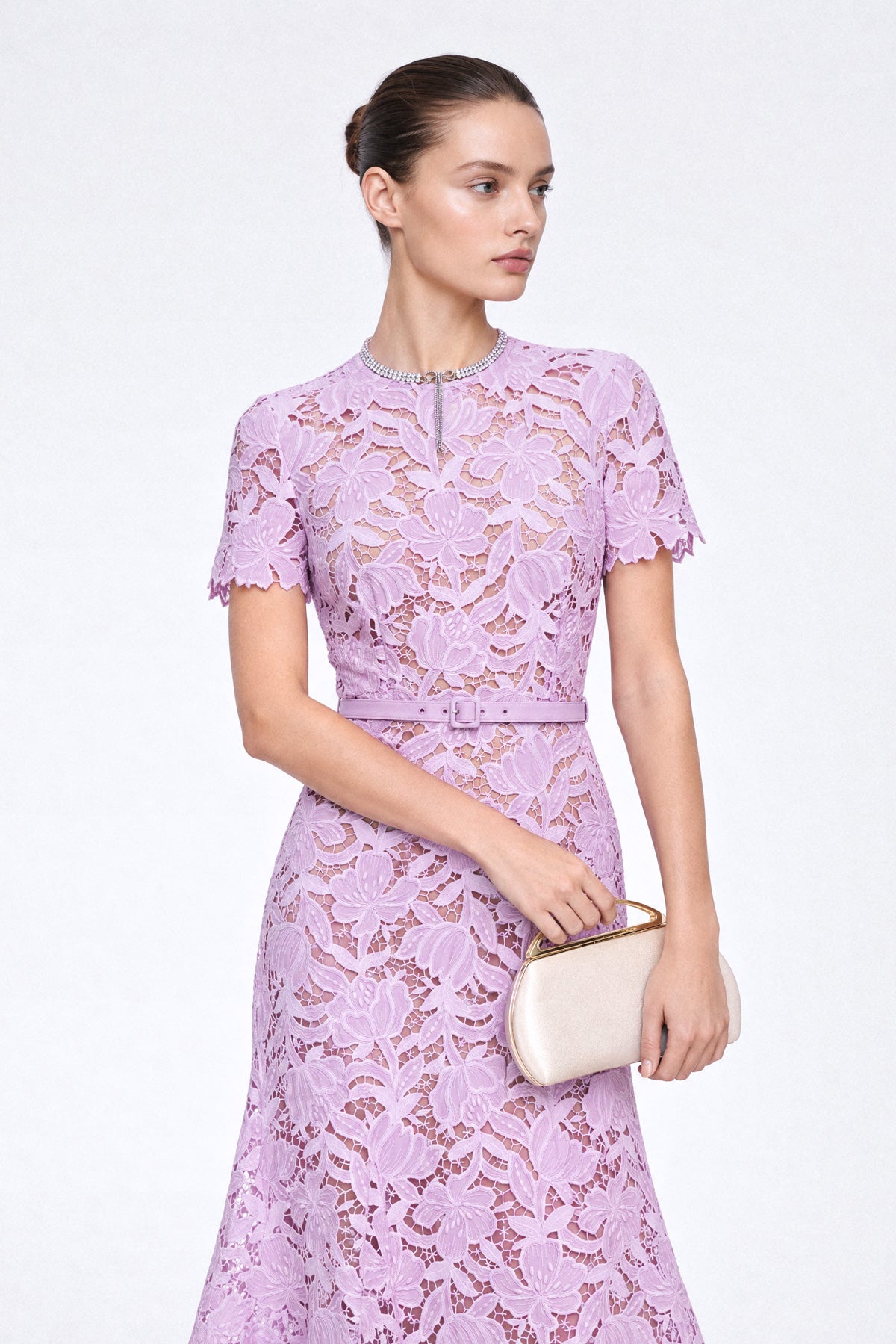 Rochie midi din dantelă Guipure florală - Lilac 