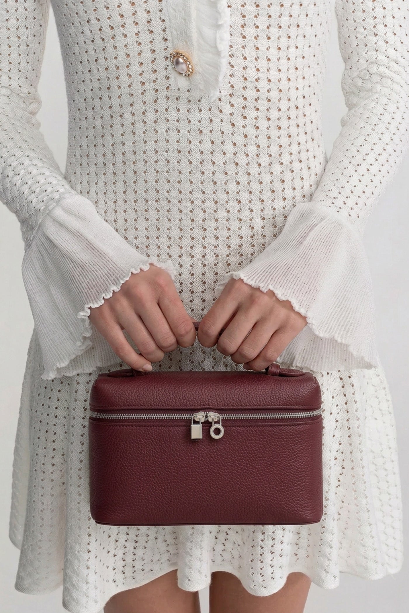 Structured Vanity Bag With Top Handle - Burgundy