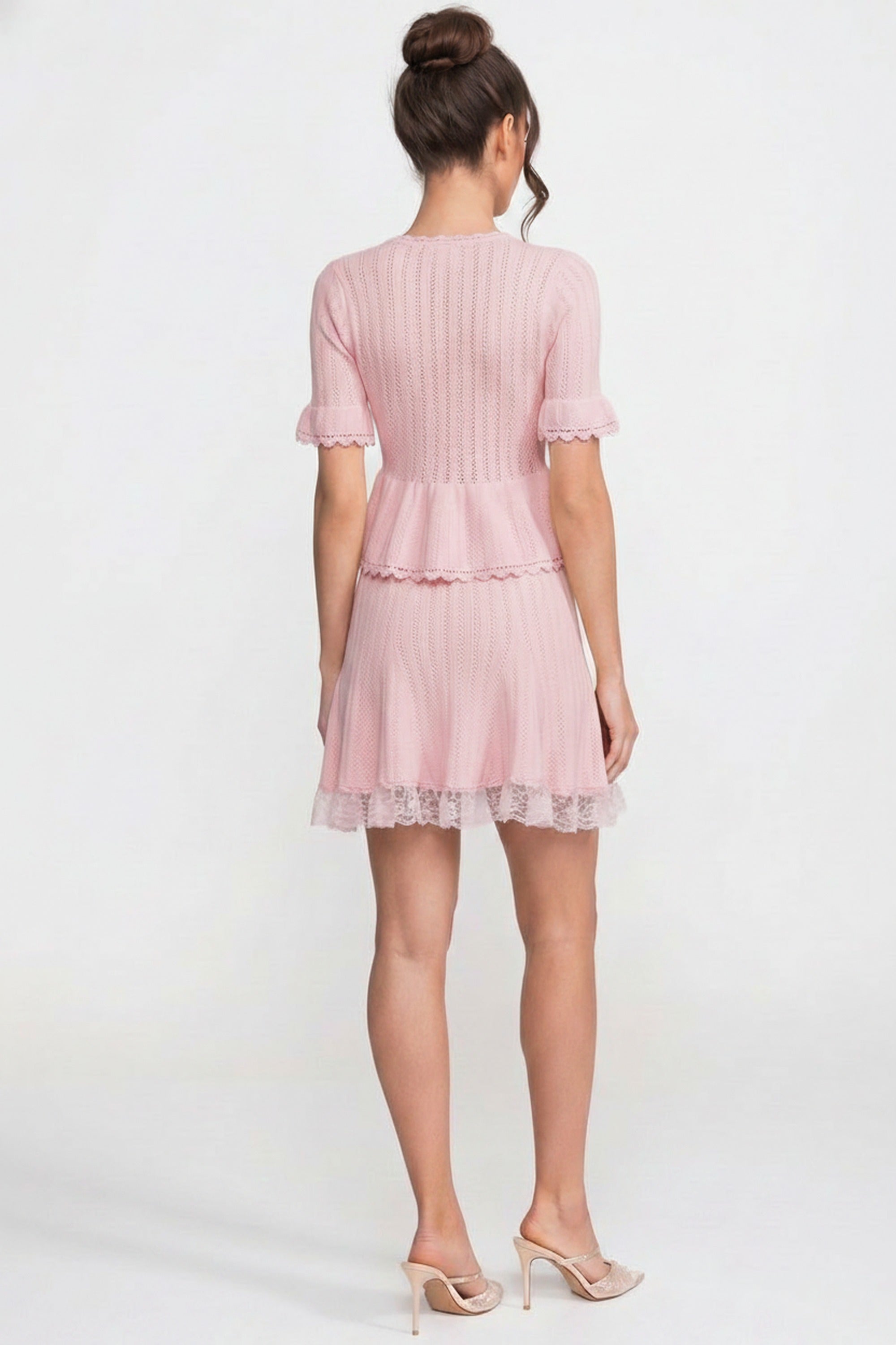 Rochie mini tricotată peplum cu guler Peter Pan și tiv din dantelă - roz 