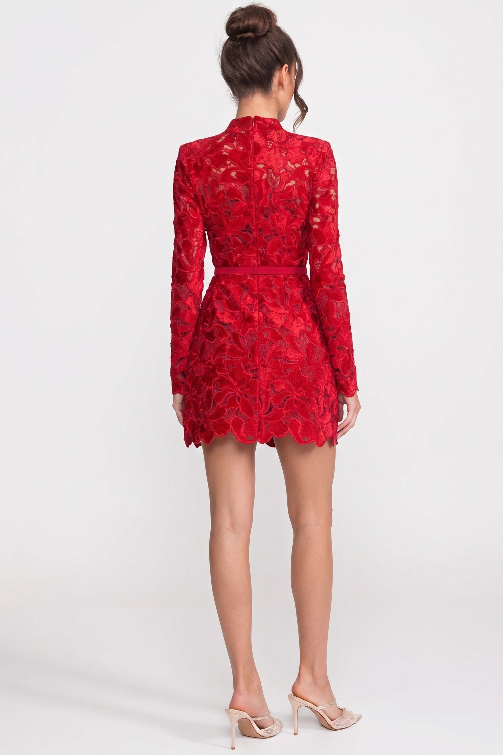 Rochie mini din dantelă cu mânecă lungă, cu guler înalt și tiv festonat - Roșu 