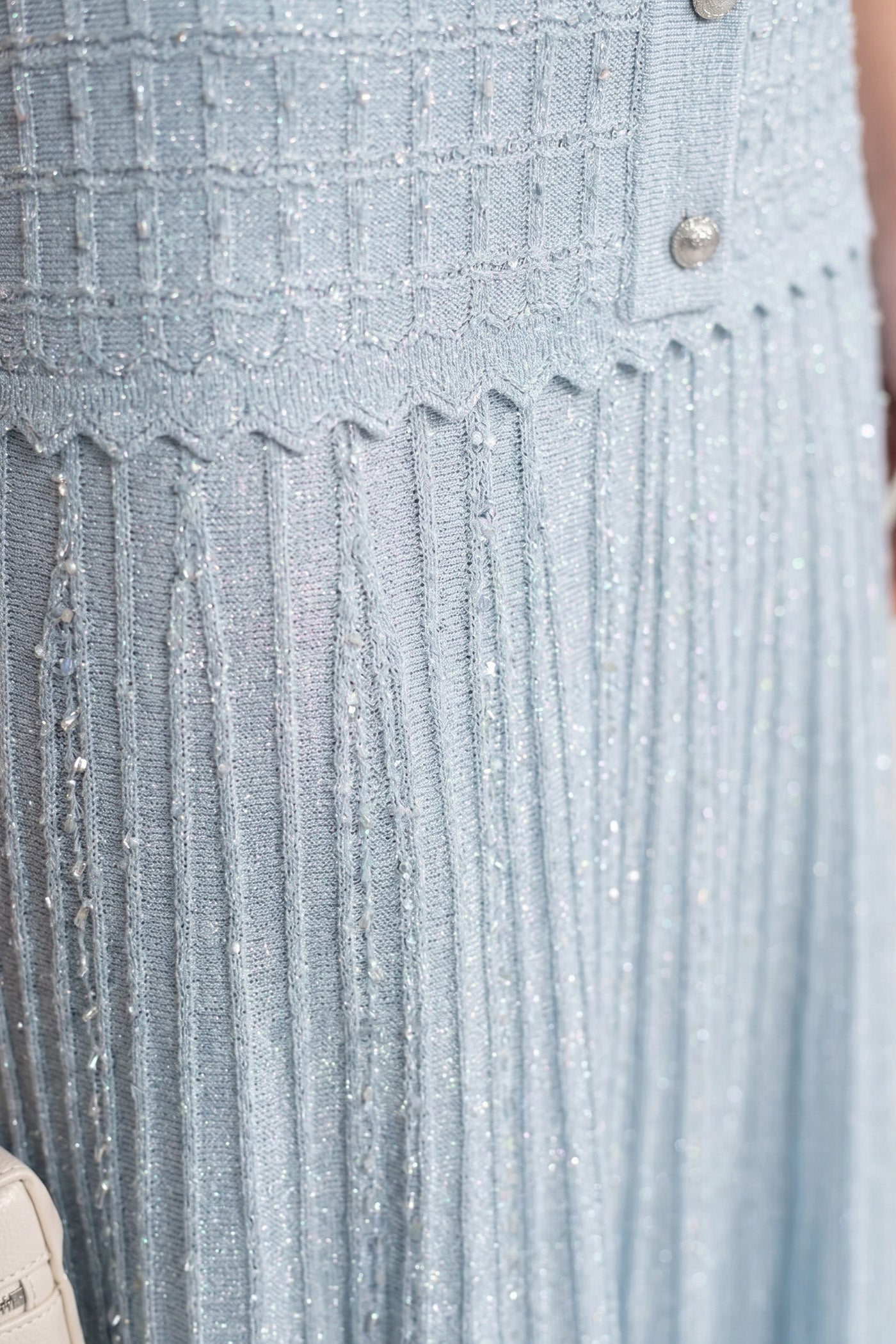 Rochie midi cu mânecă scurtă și textură tricotată strălucitoare - Light Blue 