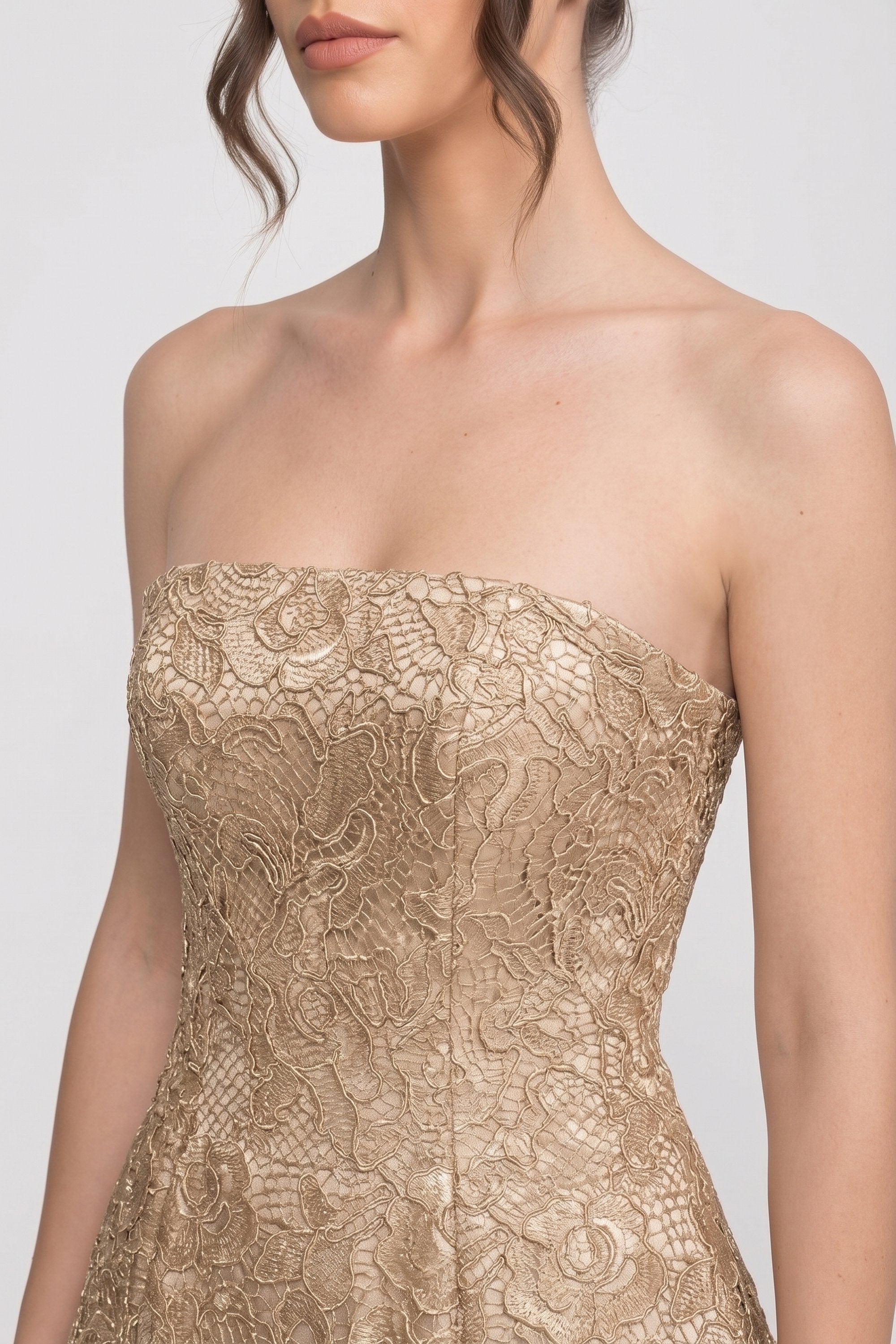 Rochie de gală cu dantelă florală, fără bretele, cu fustă amplă în linie A - Gold 