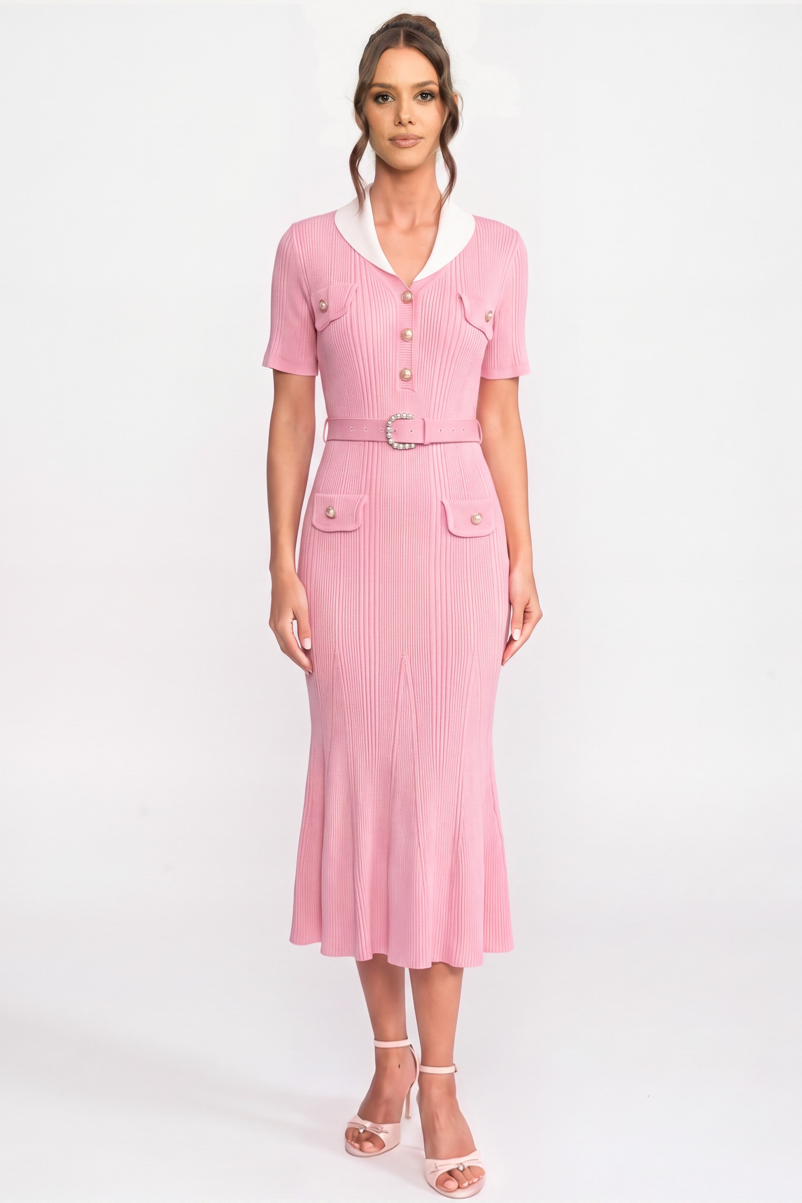 Rochie midi din tricot ribat, cu guler alb și curea cu perle - roz 