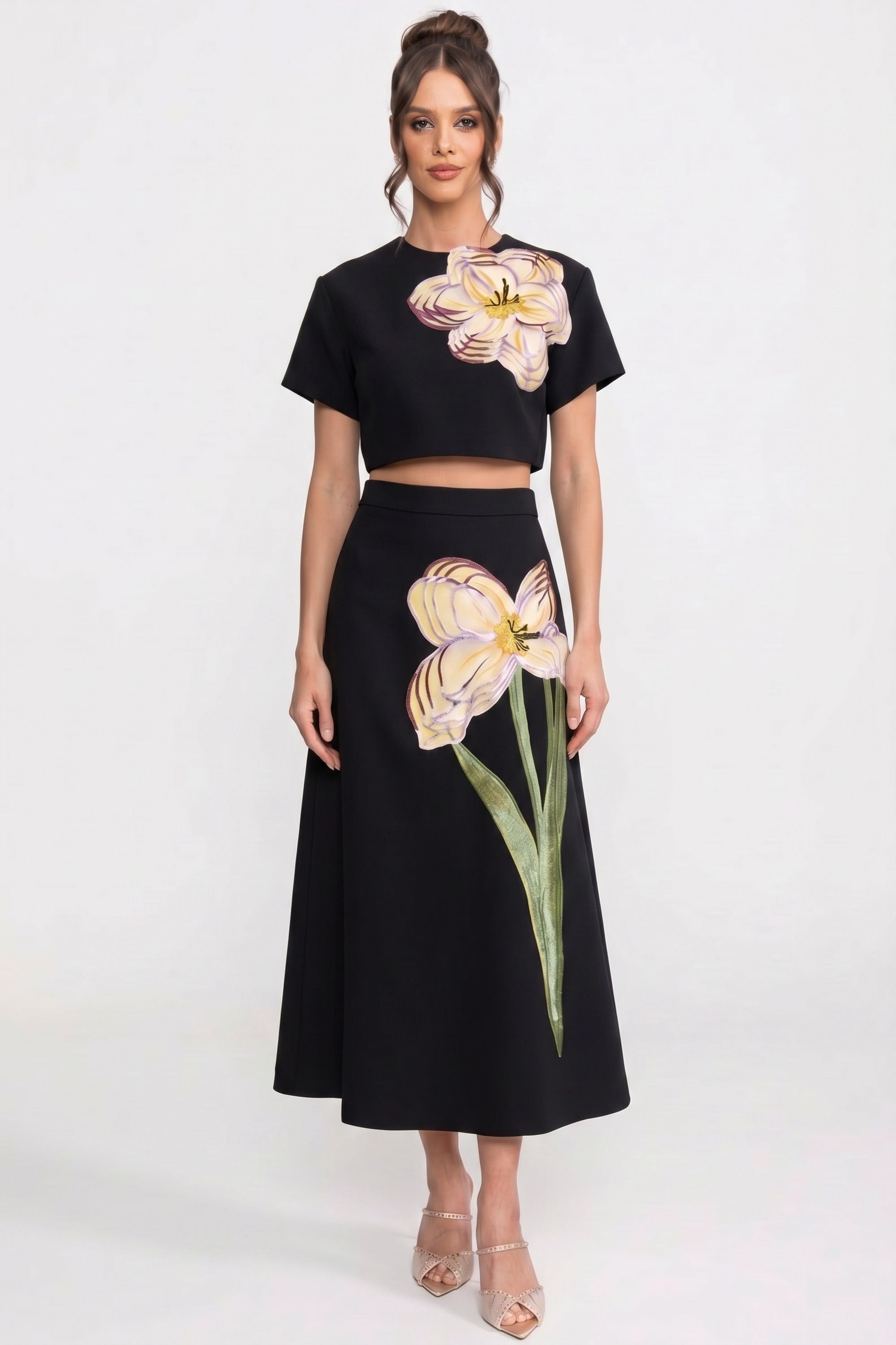 Set Co-Ord cu imprimeu floral, mânecă scurtă, cu top crop și fustă maxi - Alb 