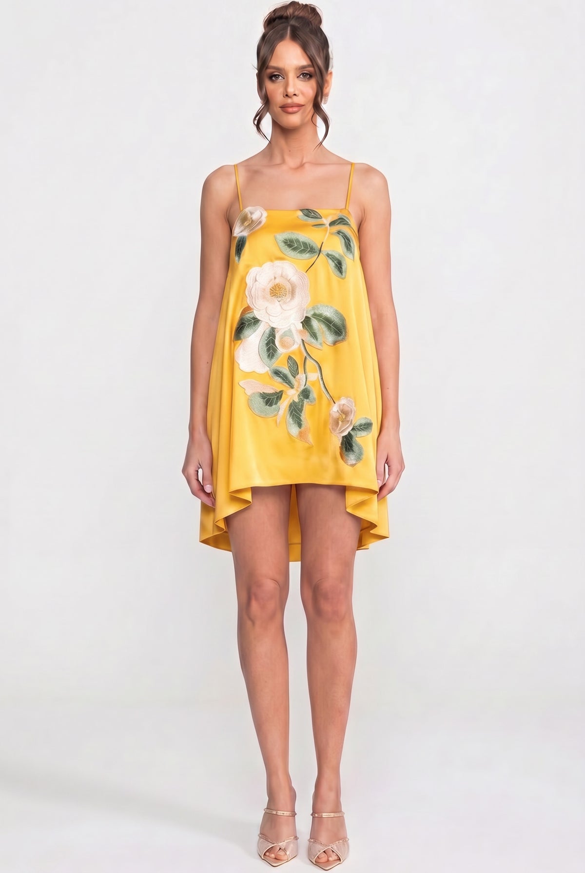Rochie mini cu bretele spaghetti, cu aplicație florală 3D și fustă în A - Galben 