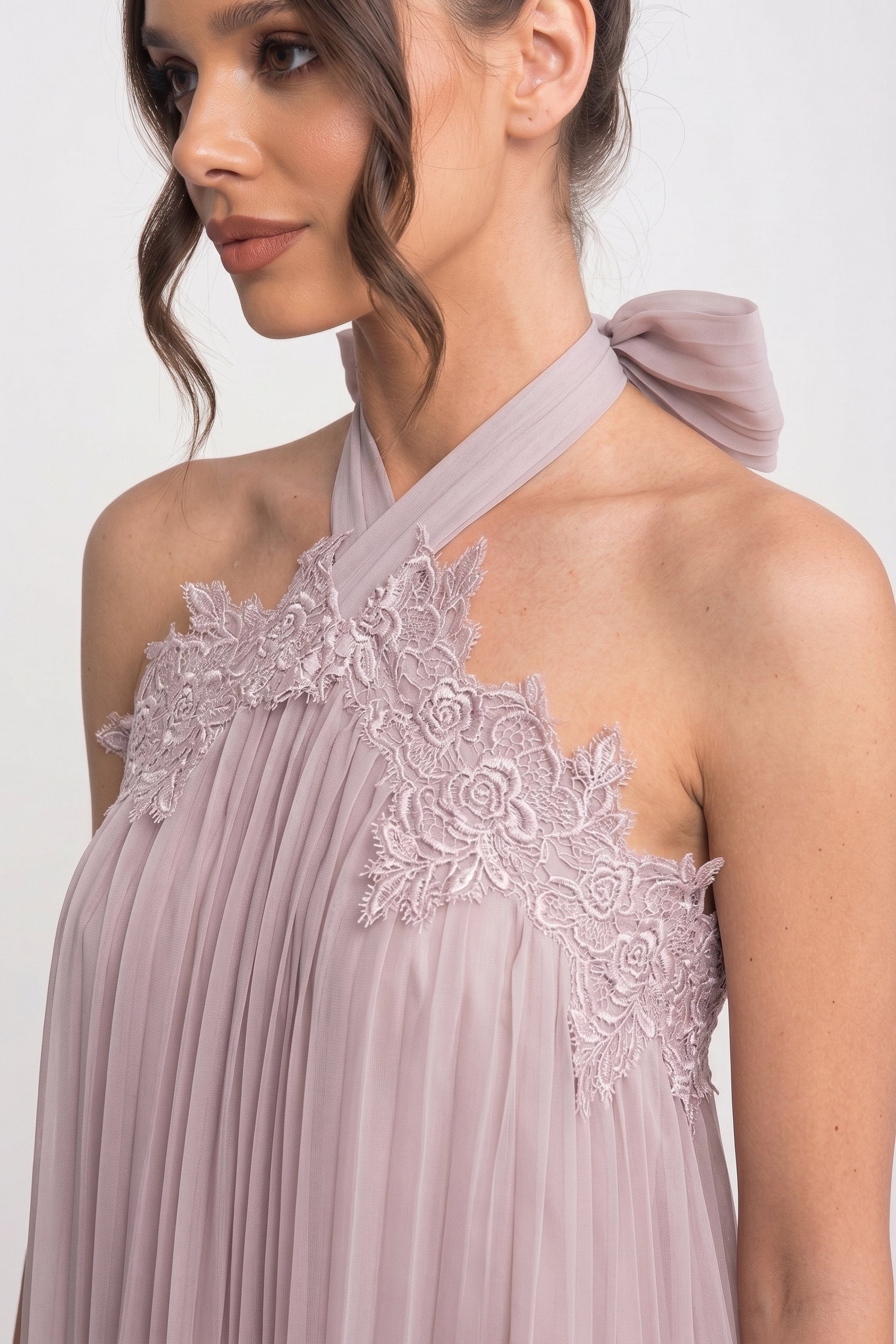 Rochie mini din șifon cu halter neck și tiv din dantelă - Pink 