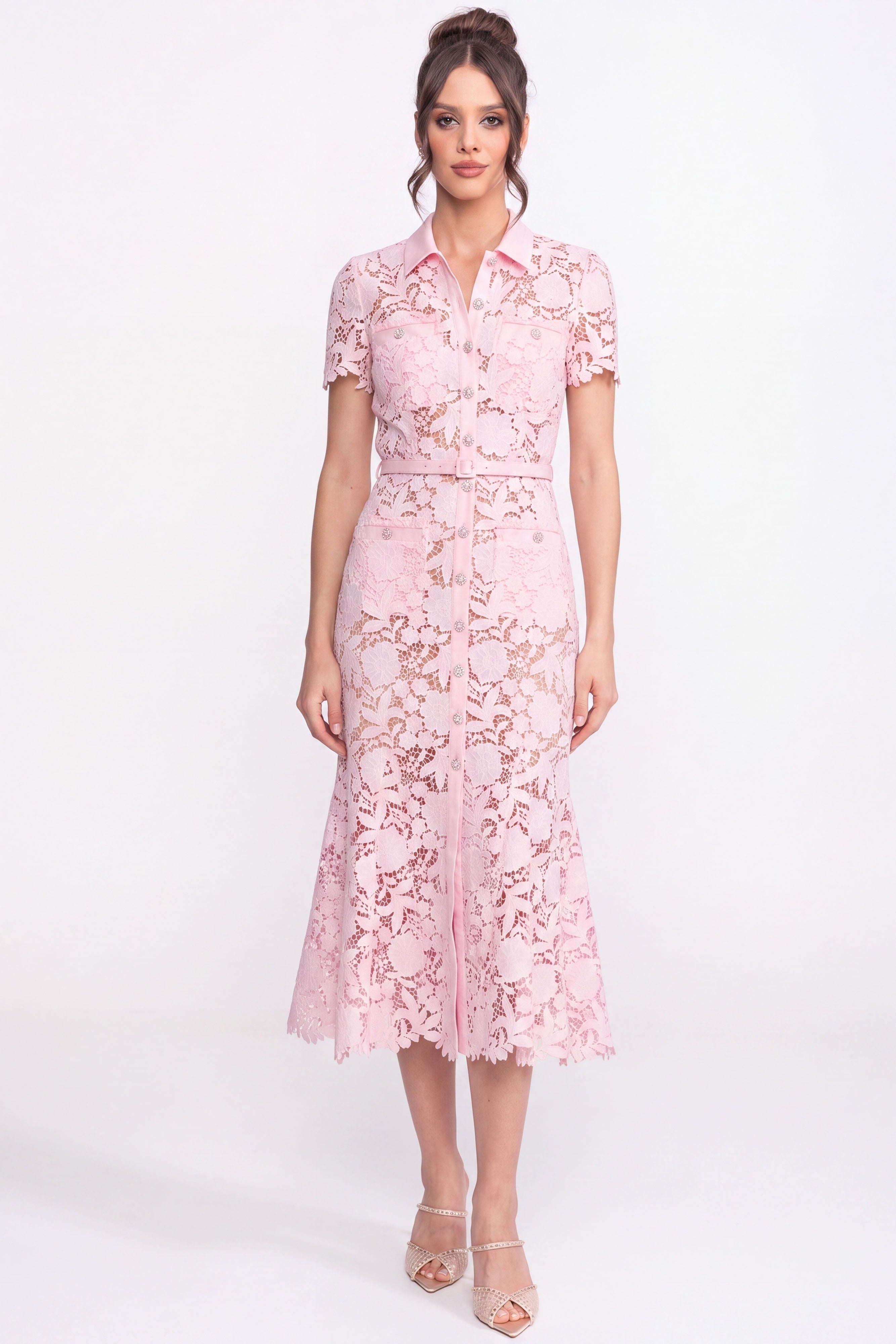 Rochie midi din dantelă cu mânecă scurtă, decolteu cu guler și talie accentuată cu curea - Pink 