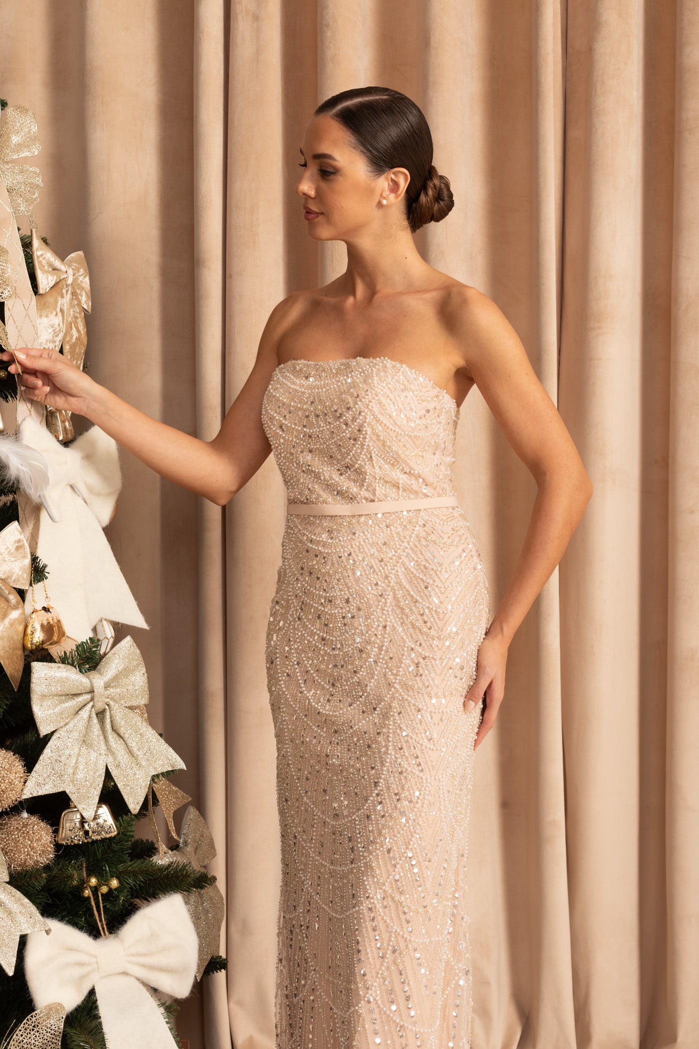 Glamorous Beaded Gown With Detachable Veil - Beige