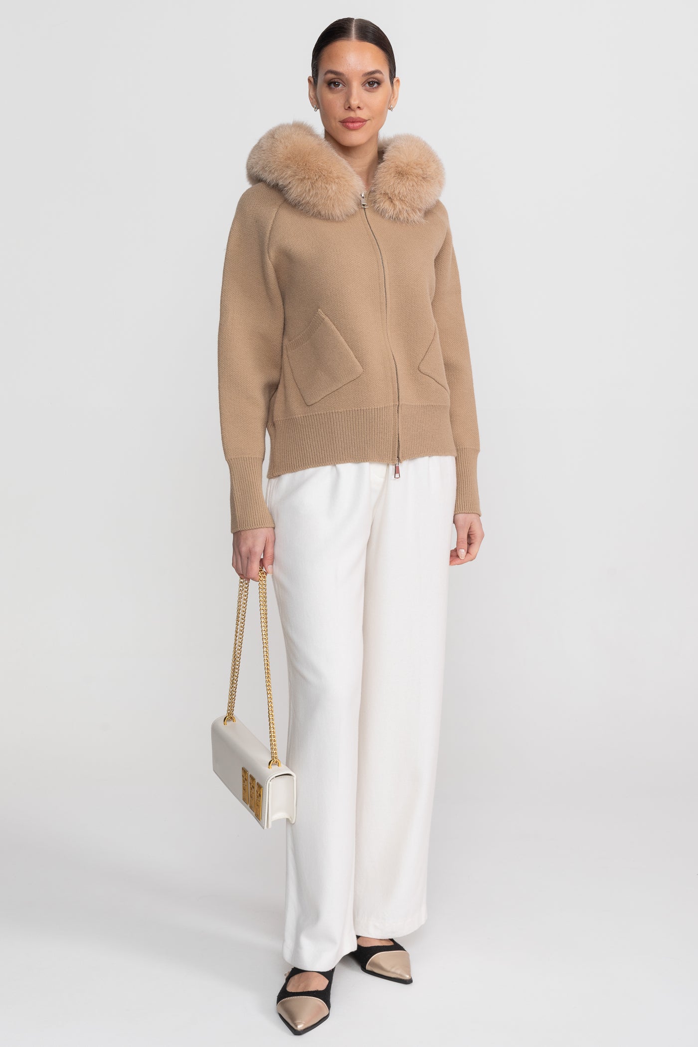 Hanorac din lână cu fermoar și guler din blană de vulpe – Maro 