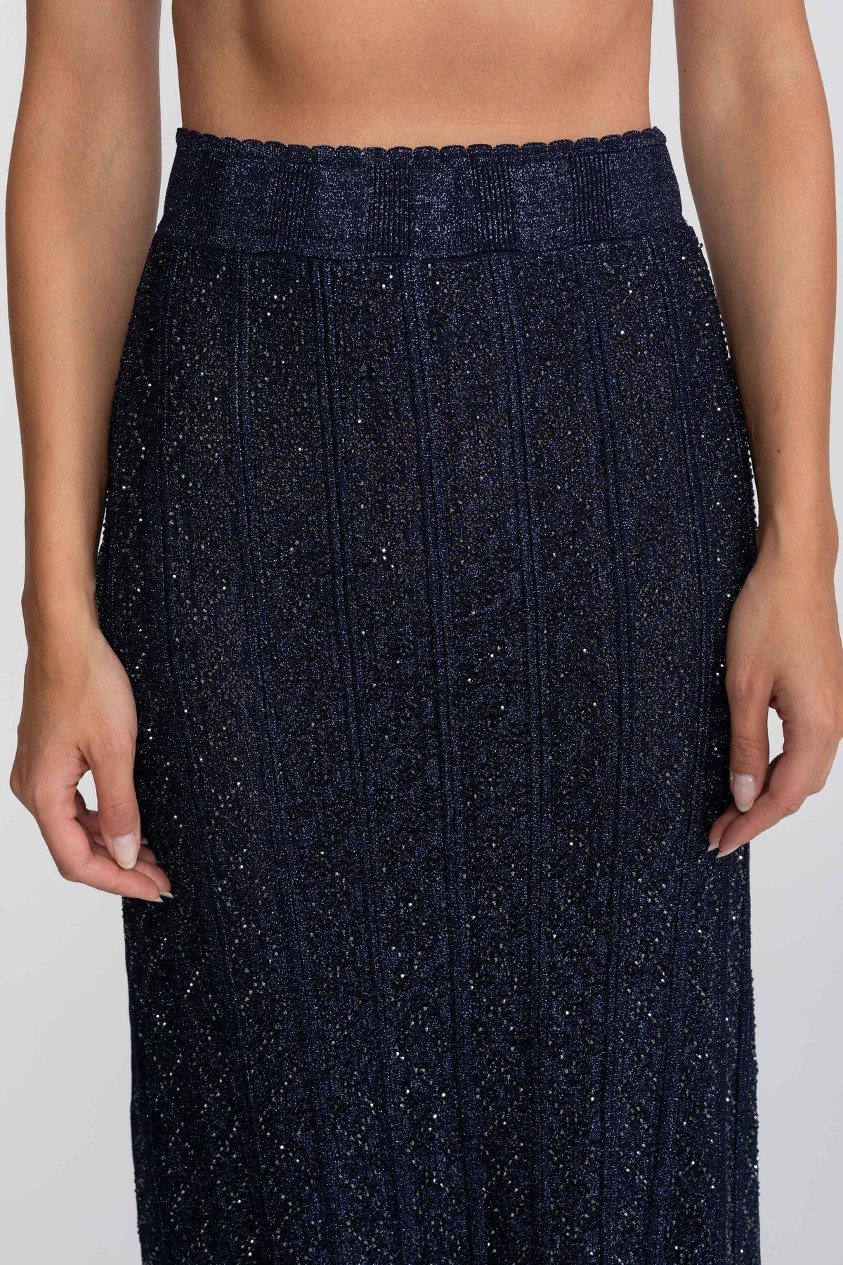 Set Co-Ord din dantelă cu model diamant și mânecă lungă, cu fustă maxi - Navy 