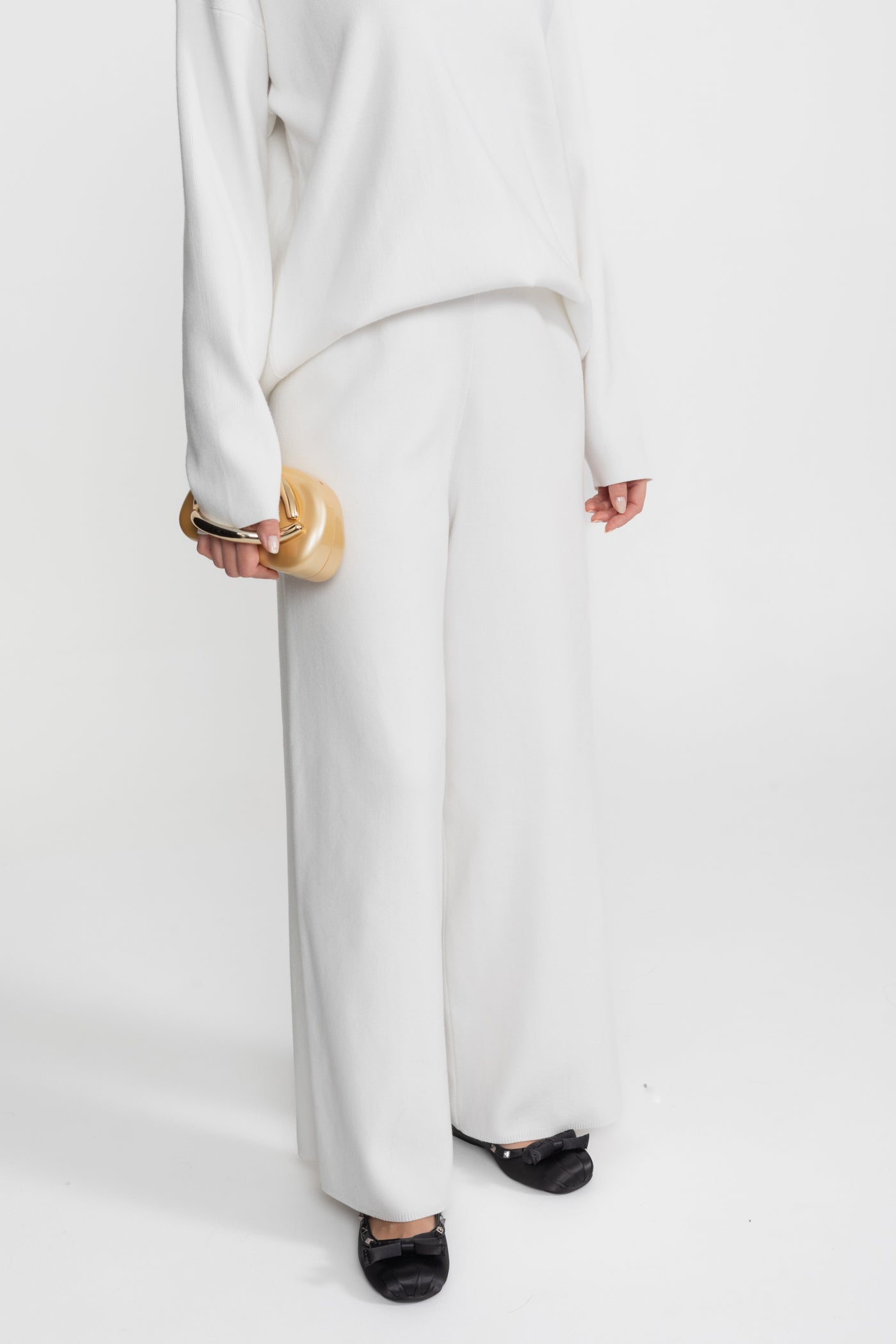 Knit Lounge Co-Ord Set with Fox Fur Collar – White