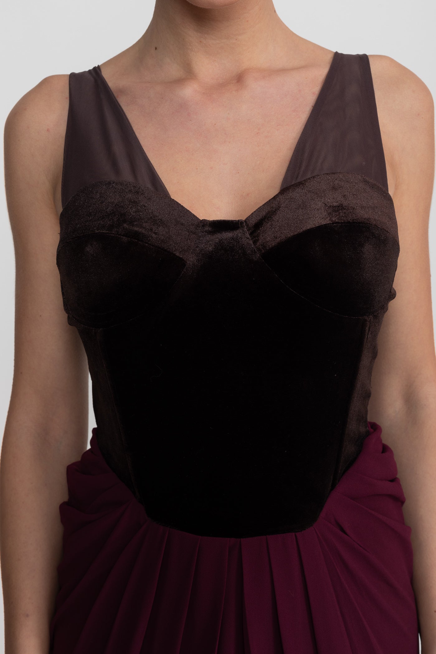 Rochie Maxi cu Corset din Catifea și Fustă Fluidă - Burgundy 