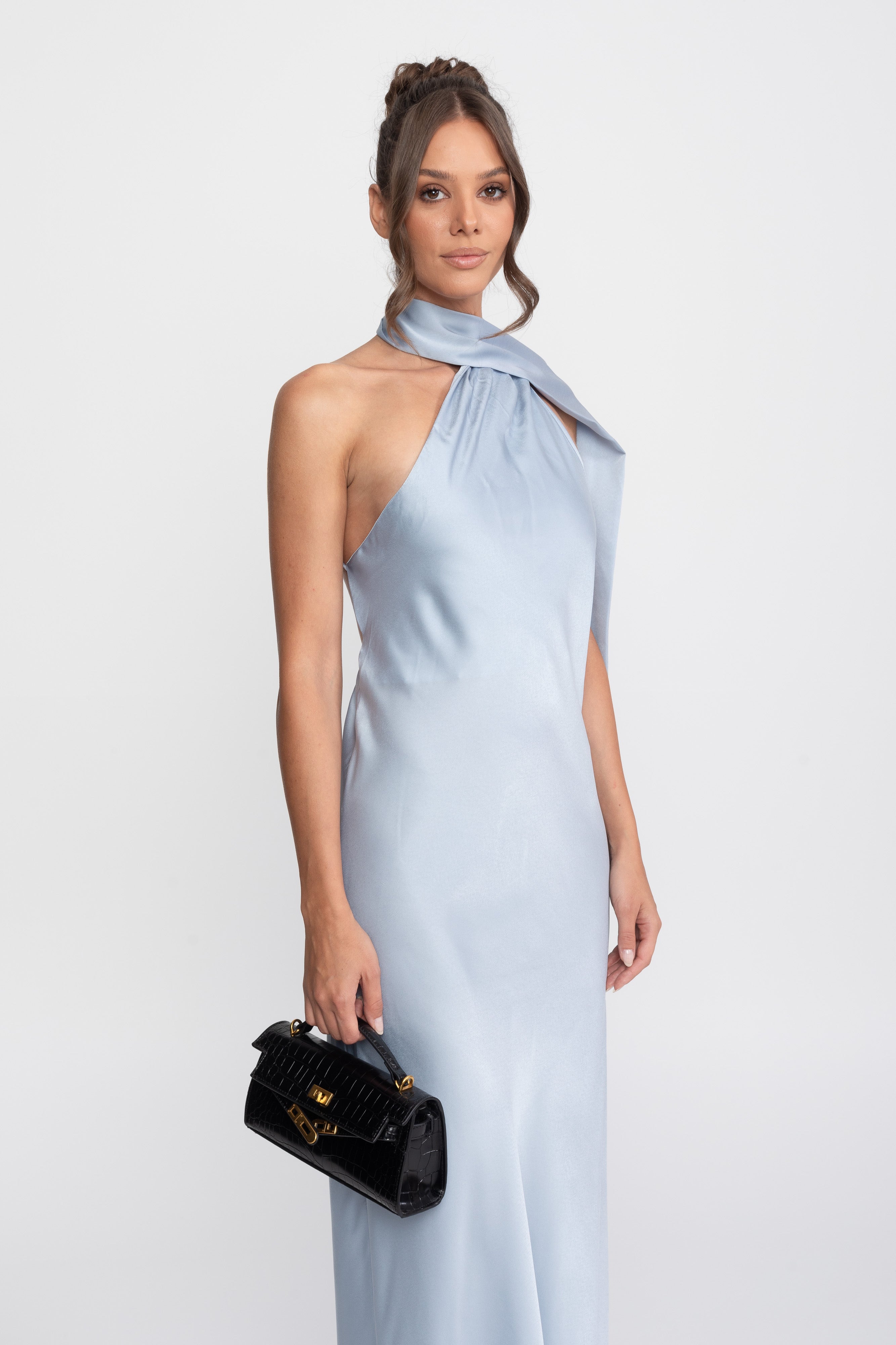 Rochie slip din satin, cu halter răsucit și decolteu asimetric - Albastru 