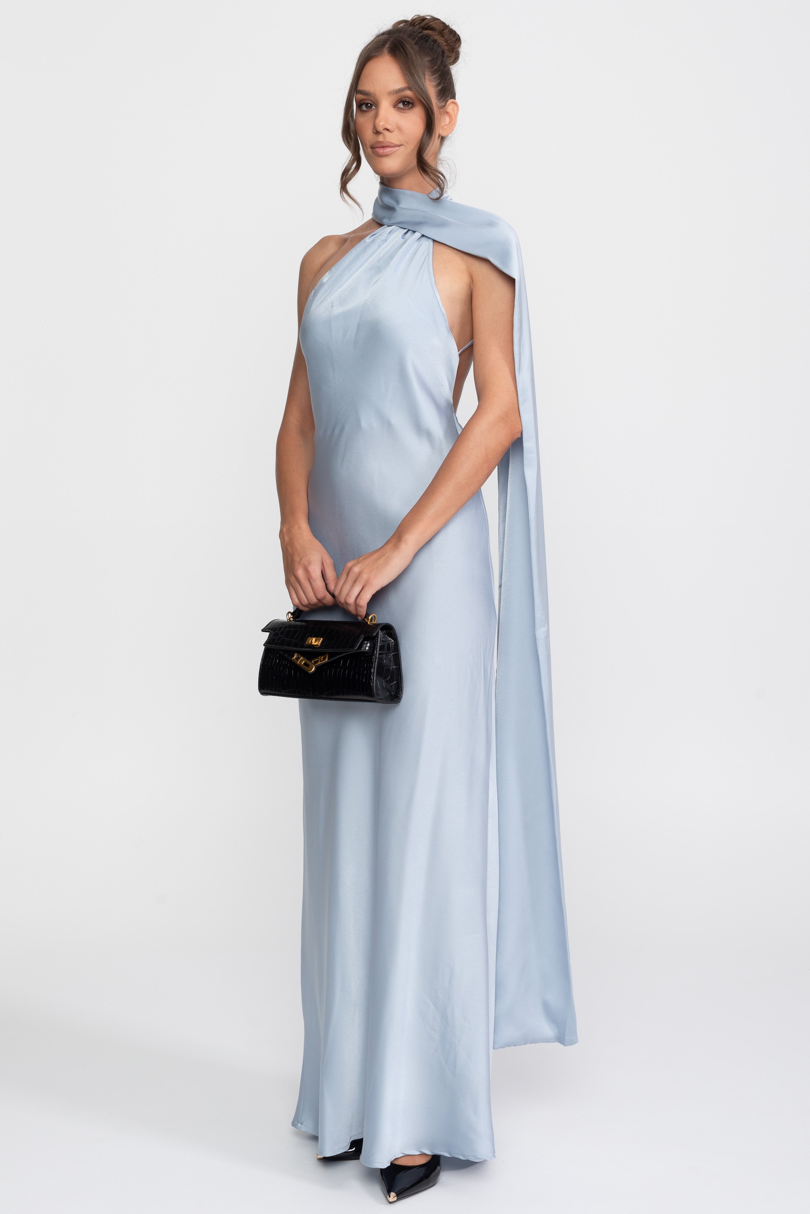 Rochie slip din satin, cu halter răsucit și decolteu asimetric - Albastru 