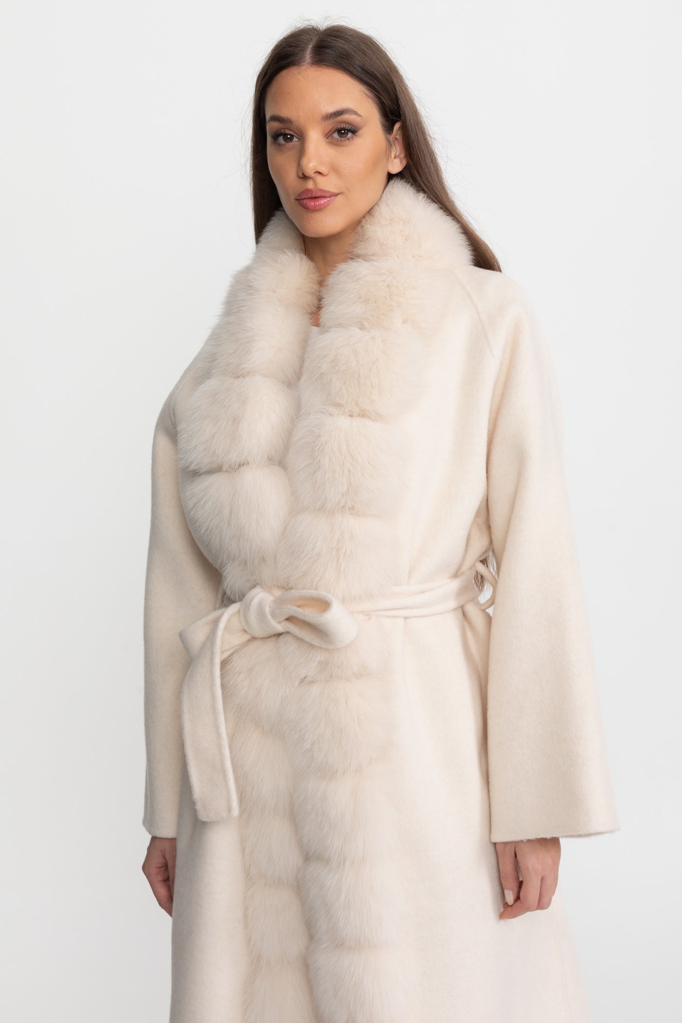 Wool Long Coat with Fox Fur Front – Ivoire
