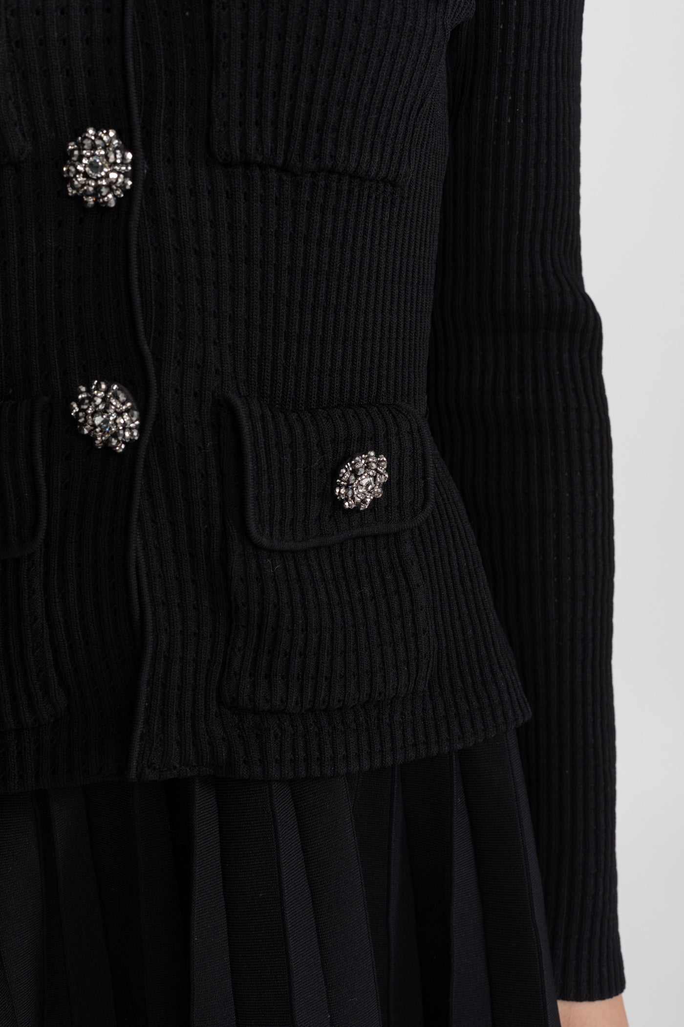 Ribbed Knit Mini Dress with Contrast Collar and Pleated Skirt – Black