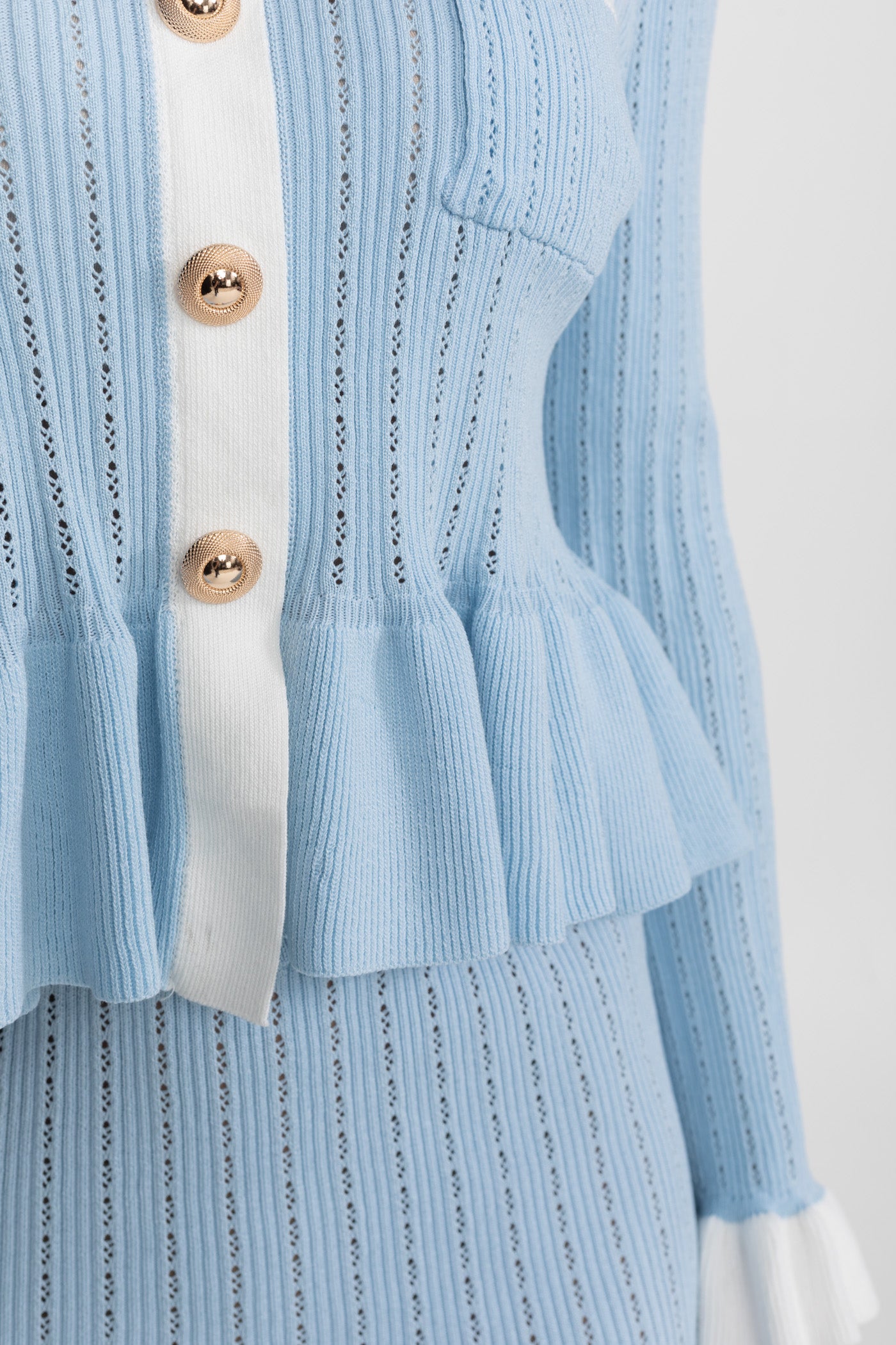 Set midi tricotat pointelle cu detalii contrastante – Albastru deschis 