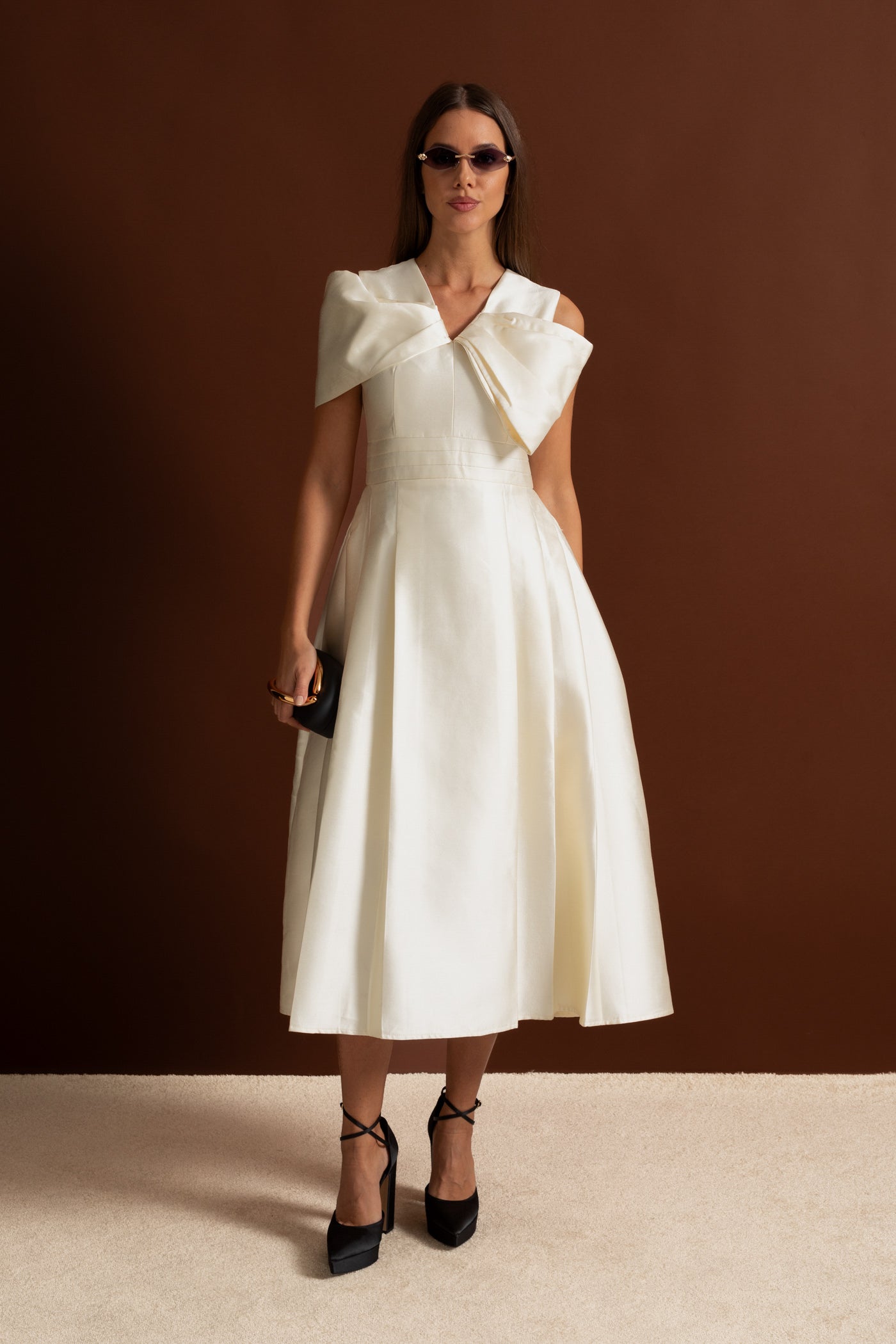 Off-Shoulder Satin Midi Dress With Draped Bow Detail – Ivoire