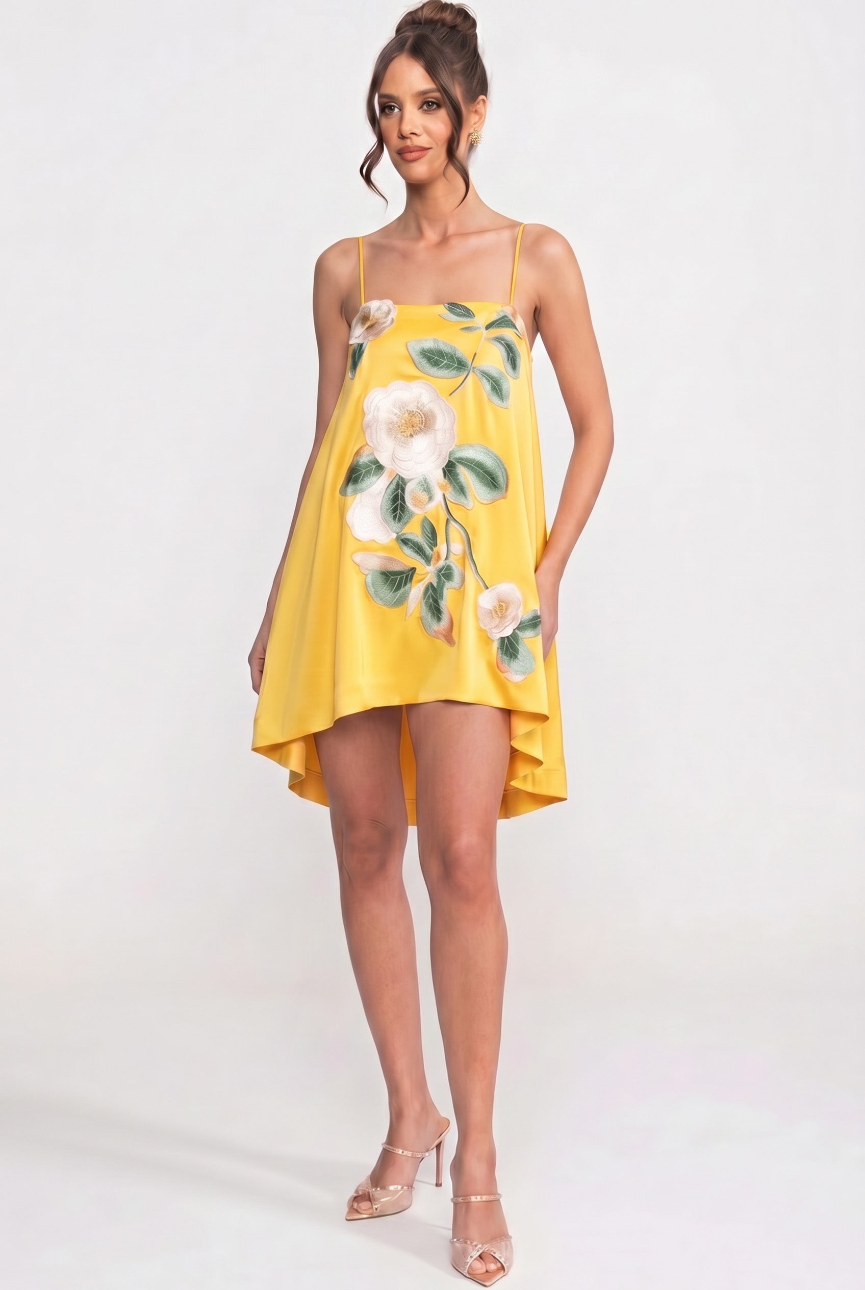 Rochie mini cu bretele spaghetti, cu aplicație florală 3D și fustă în A - Galben 