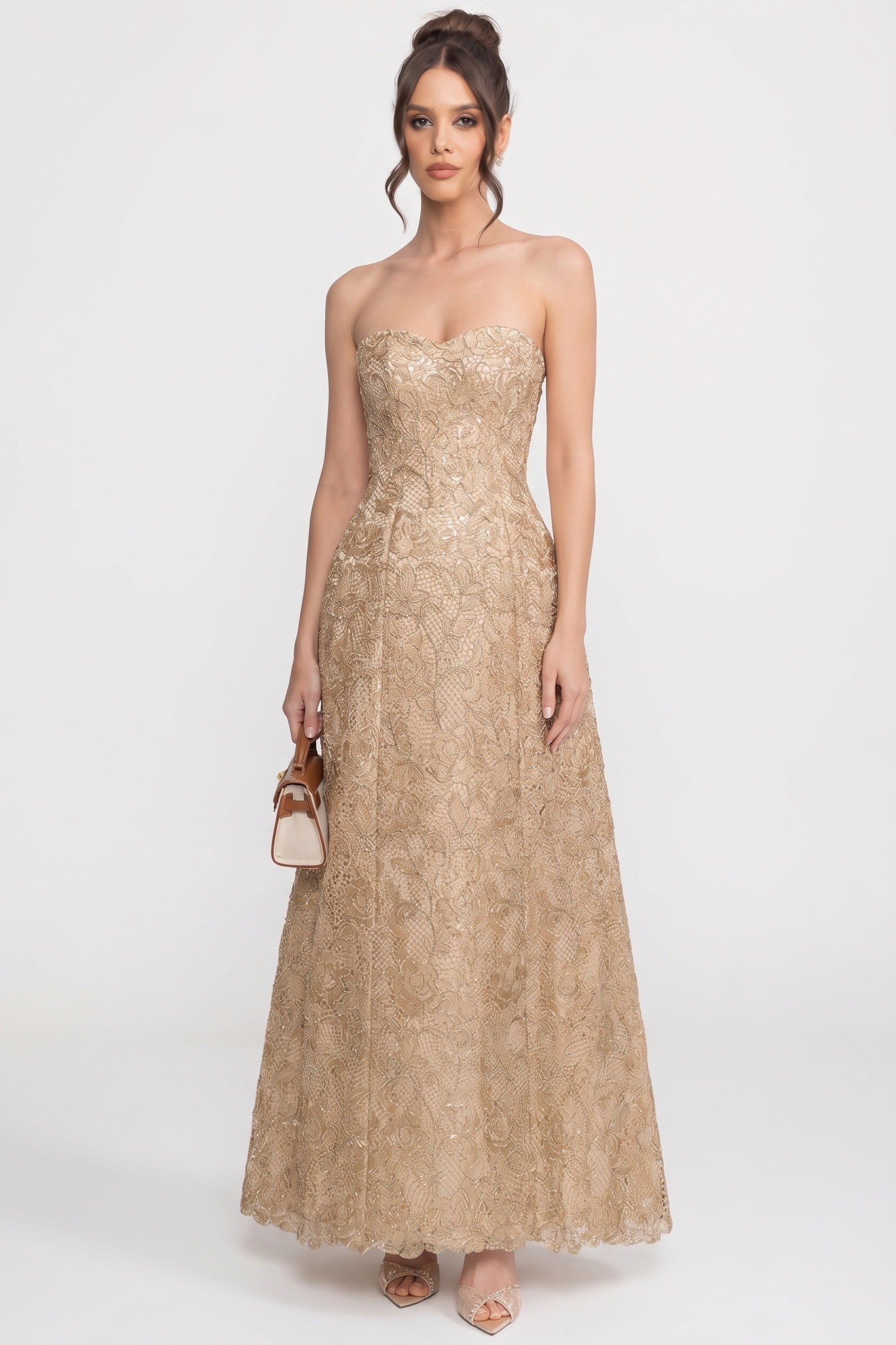 Rochie de gală cu dantelă florală, fără bretele, cu fustă amplă în linie A - Gold 