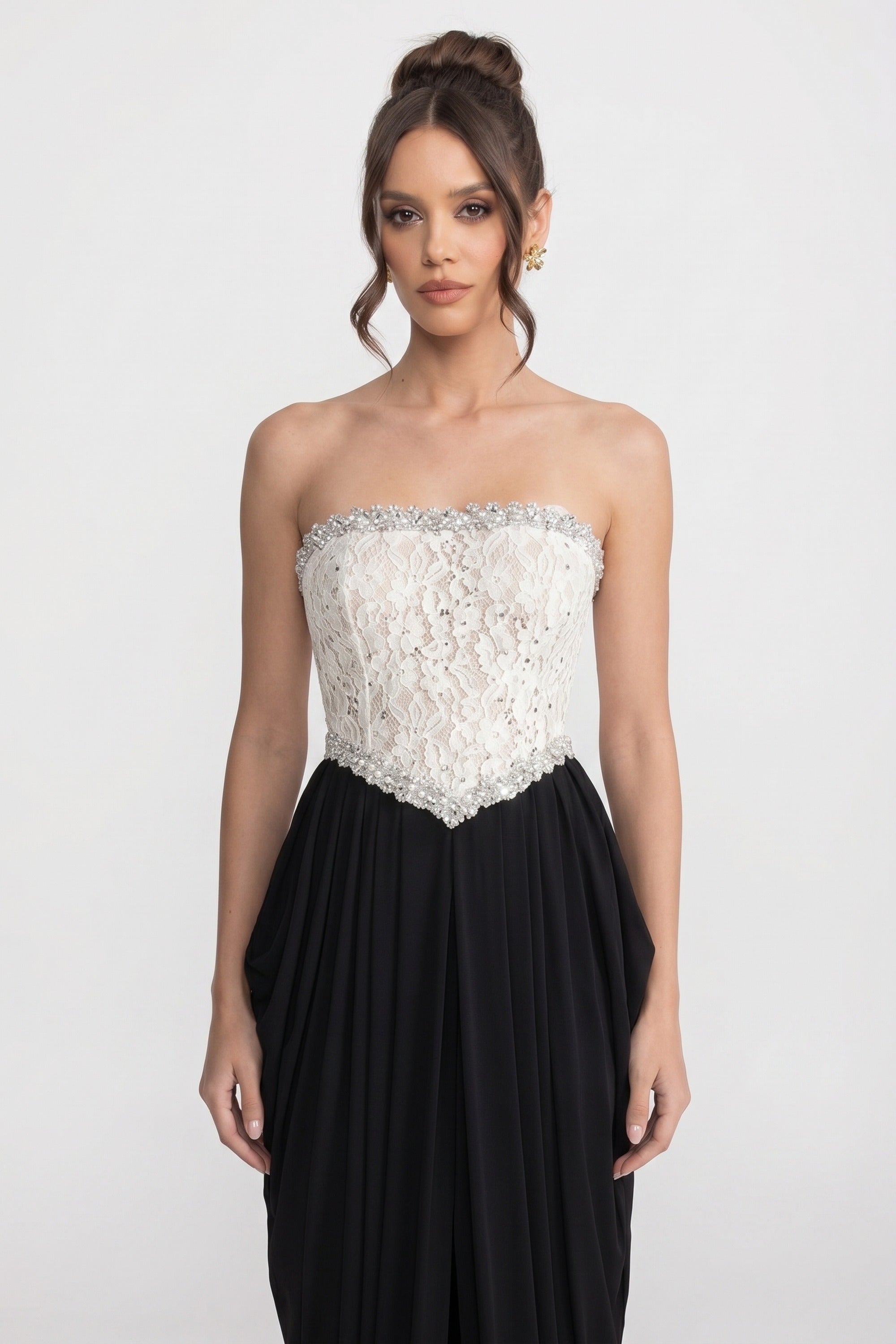 Rochie fără bretele cu corset 3D floral și fustă neagră drapată - Alb+Negru 