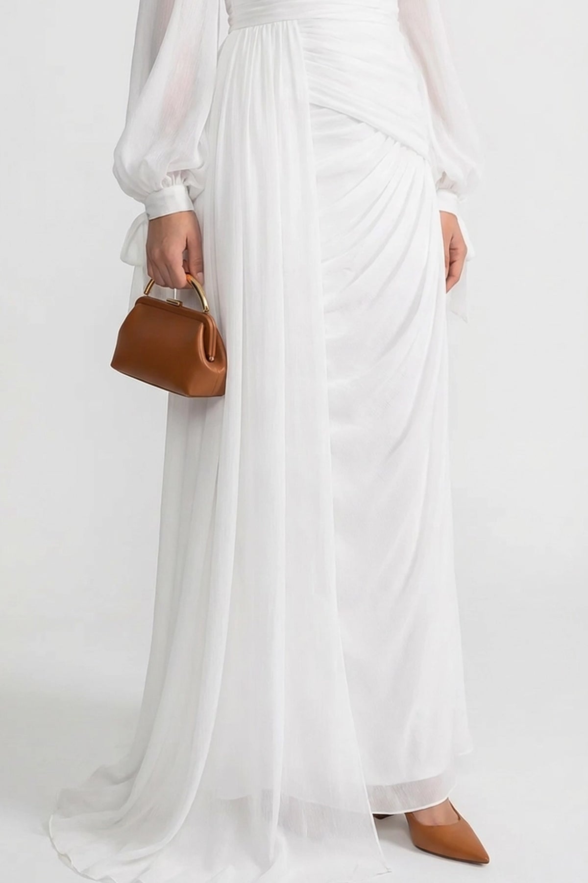 Rochie maxi cu mâneci lungi și talie strânsă – Alb 