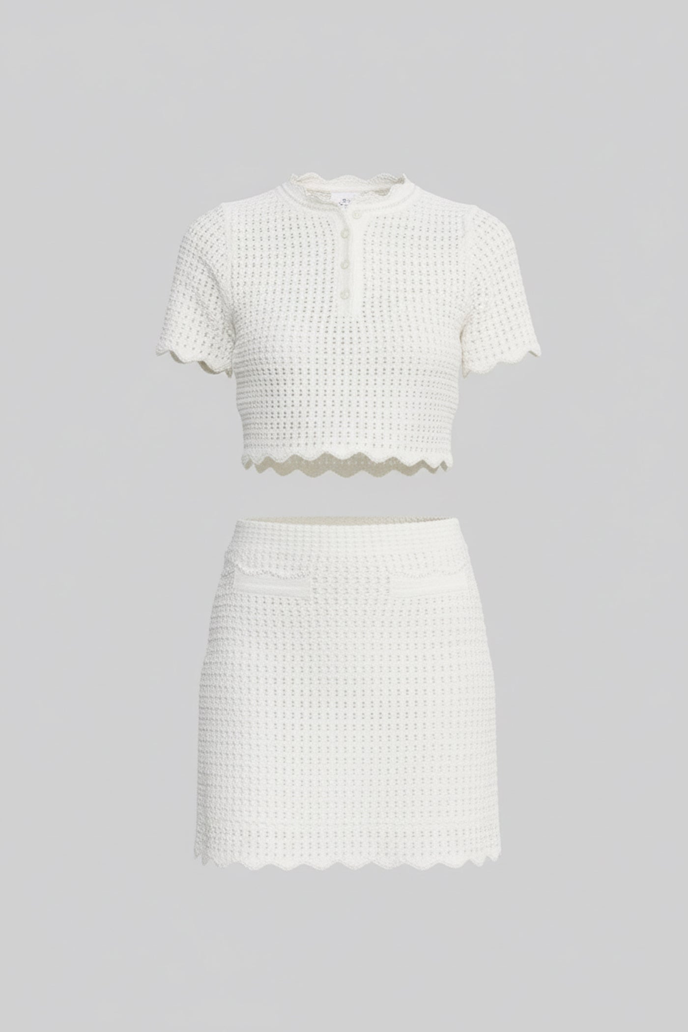 Set Cropped Co-Ord cu Margini Ondulate - Alb 